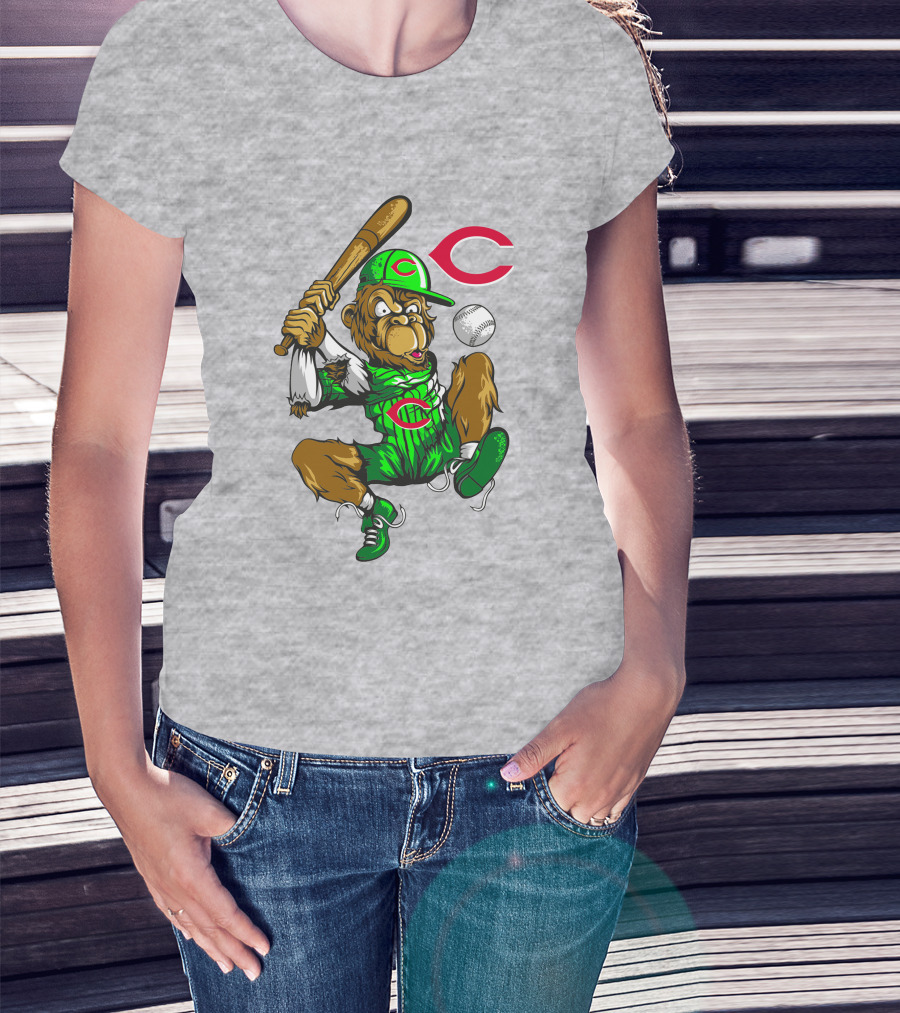 Cincinnati Reds Baseball Gorilla Mascot Home Run T-Shirt