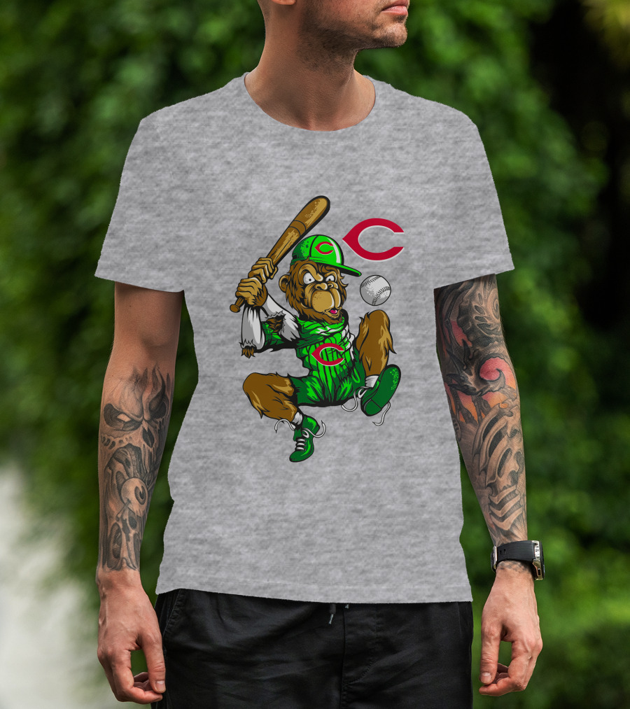Cincinnati Reds Baseball Gorilla Mascot Home Run T-Shirt