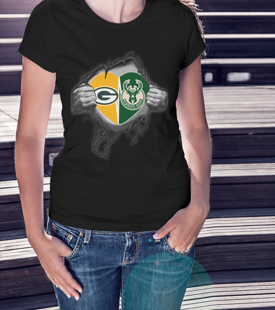 Packers Bucks Heart Green Bay Milwaukee T-Shirt