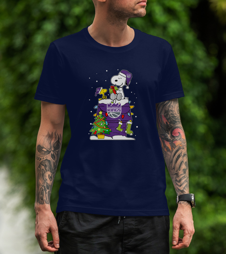 Snoopy Woodstock Sacramento Kings Christmas Tree Holiday Celebration T-Shirt