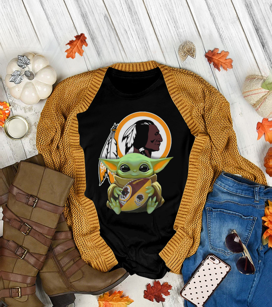 Washington Redskins Baby Yoda Football Team T-Shirt