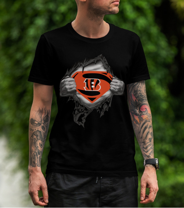 Cincinnati Bengals Superman Logo Emblem T-Shirt