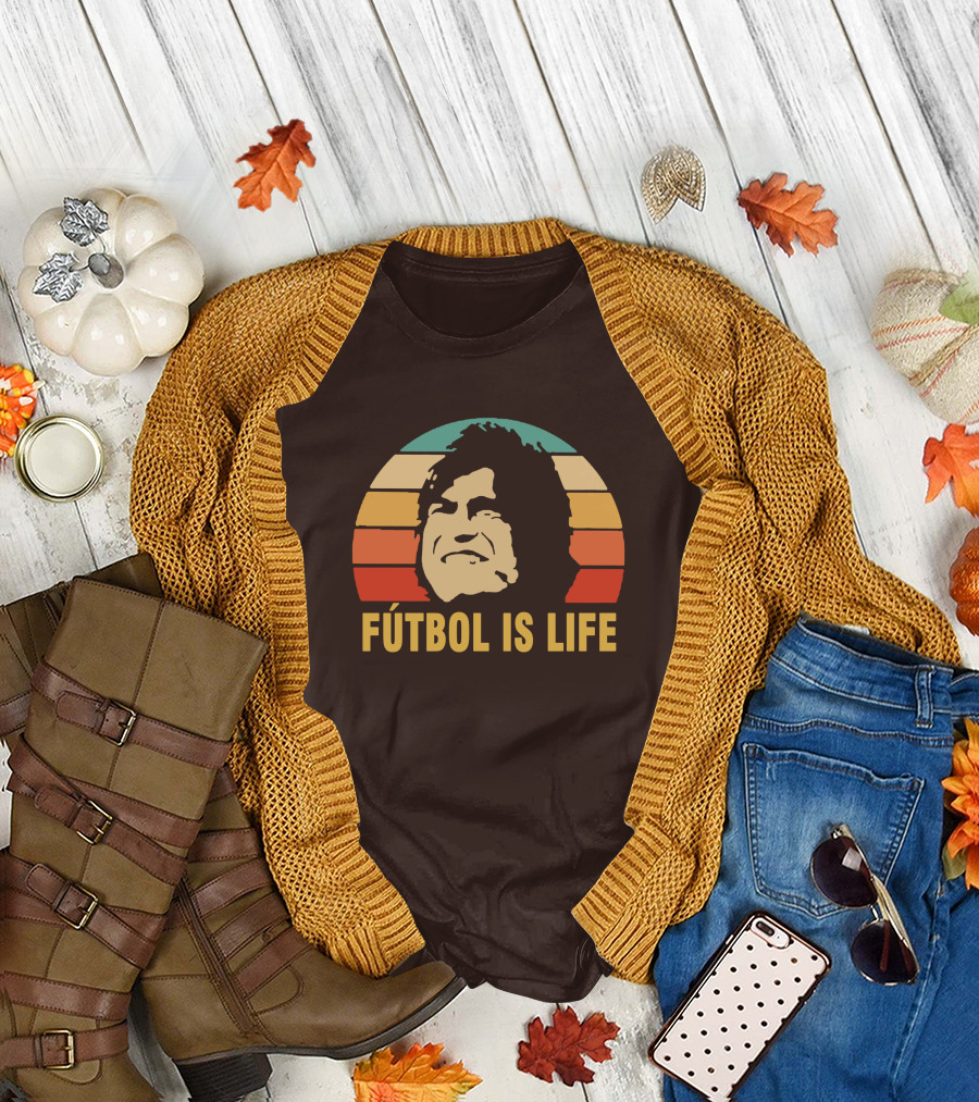 Fútbol Is Life Retro Dani Rojas T-Shirt