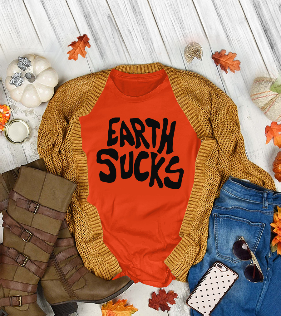 Kea Earth Sucks Earth Sucks Black Text T-Shirt