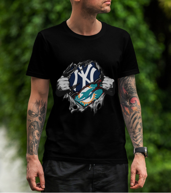 Yankees Dolphins Fans Torn Fabric T-Shirt