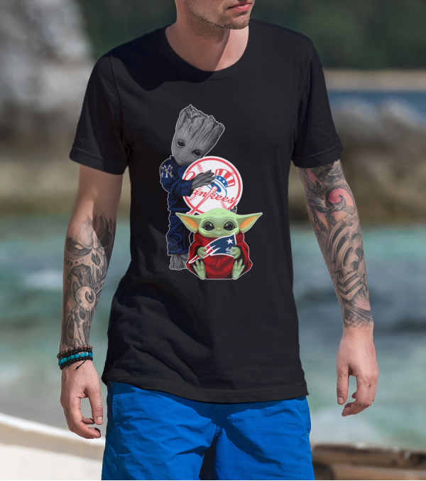 Yankees Baby Groot And Grogu Holding Patriots T-Shirt
