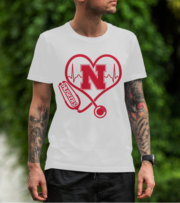 Nurse Love Nebraska Huskers Heartbeat Stethoscope T-Shirt