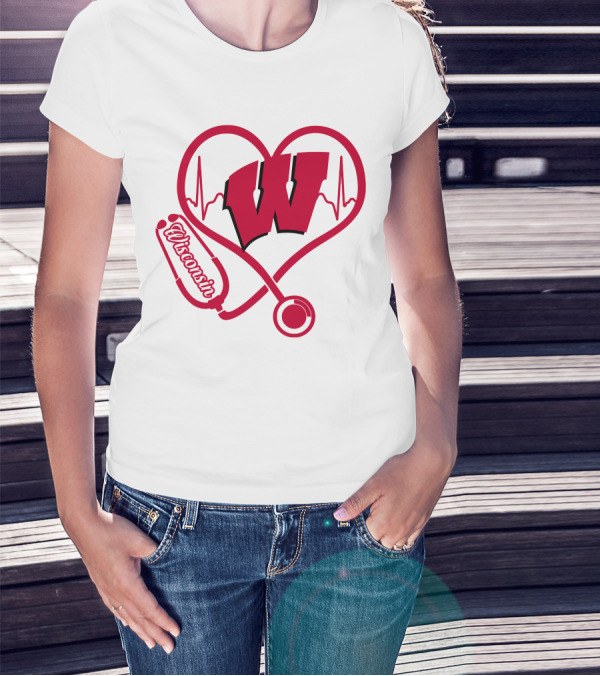 Nurse Love Wisconsin Badgers Heartbeat Stethoscope T-Shirt