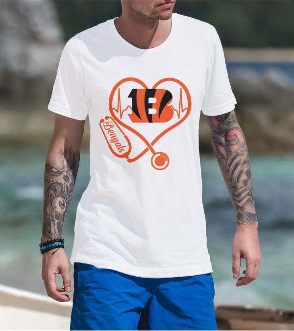 Nurse Heart Cincinnati Bengals Stethoscope Love 13 T-Shirt