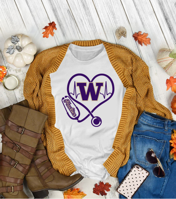 Huskies Stethoscope Heart W Washington T-Shirt