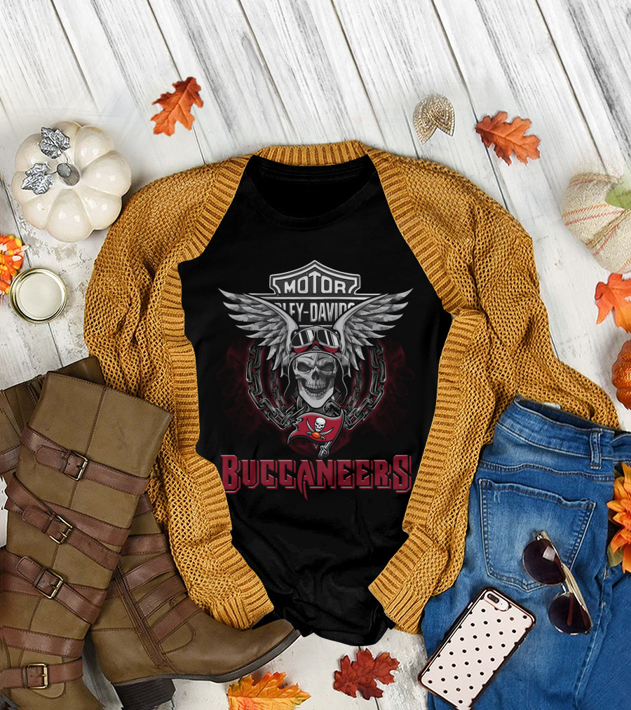 Harley Davidson Motorcycle Biker Skull Wings Nfl Tampa Bay Buccaneers T-Shirt