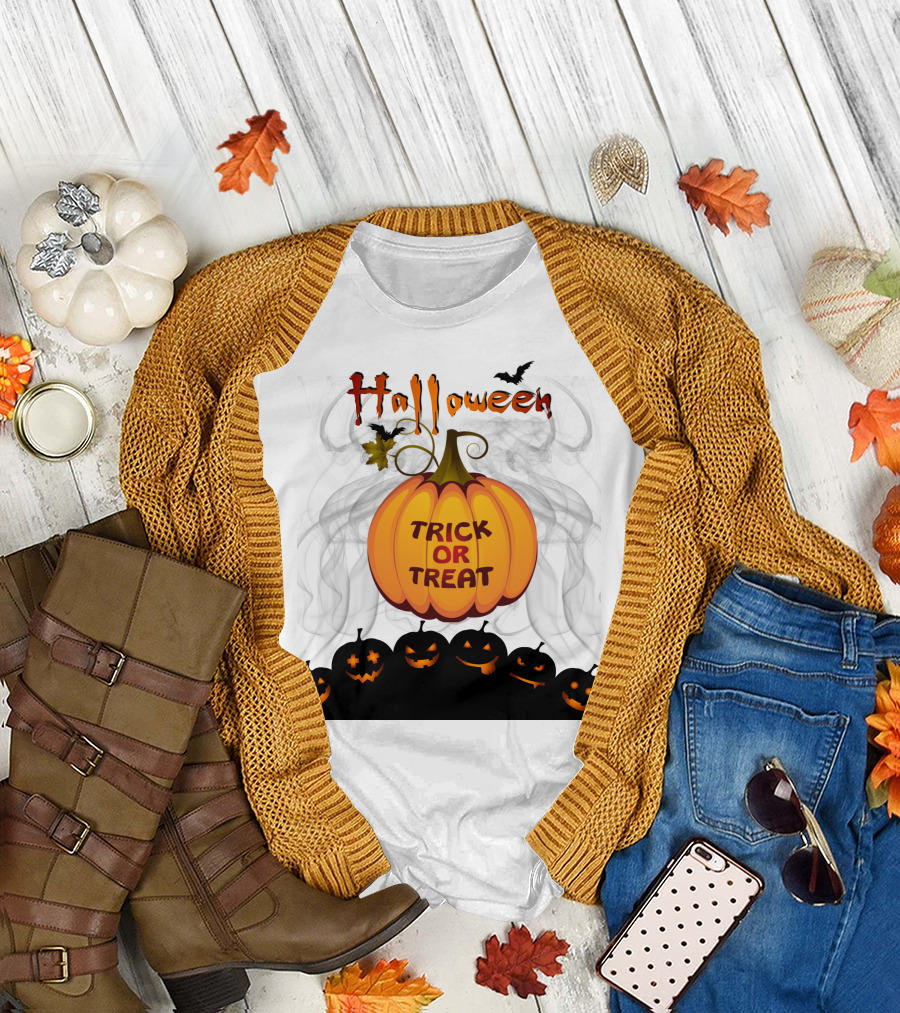 Halloween Pumpkin Trick or Treat with Spooky Jack-O'-Lanterns and Bat T-Shirt