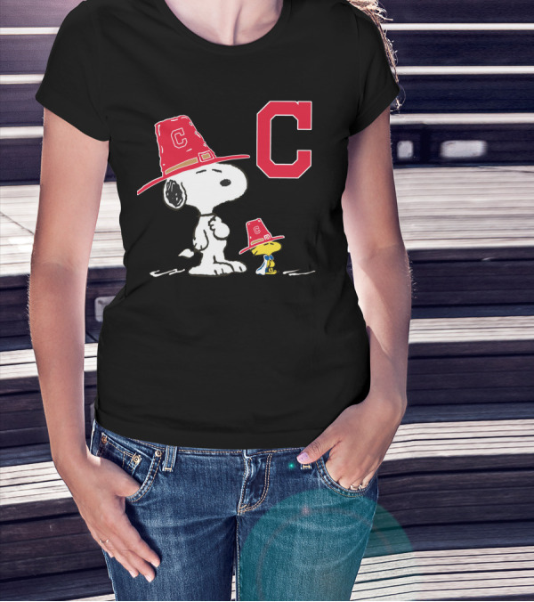 Cleveland Indians Snoopy C Logo Peanuts Hat T-Shirt