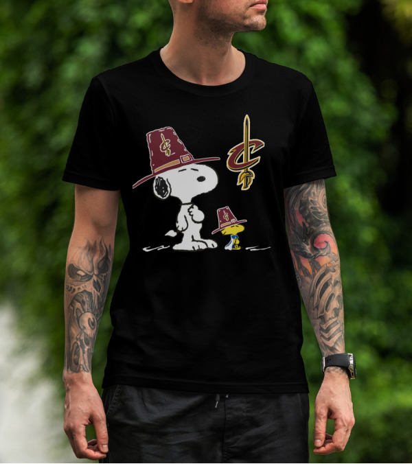 Cleveland Cavaliers Snoopy Woodstock Pilgrim Hats T-Shirt