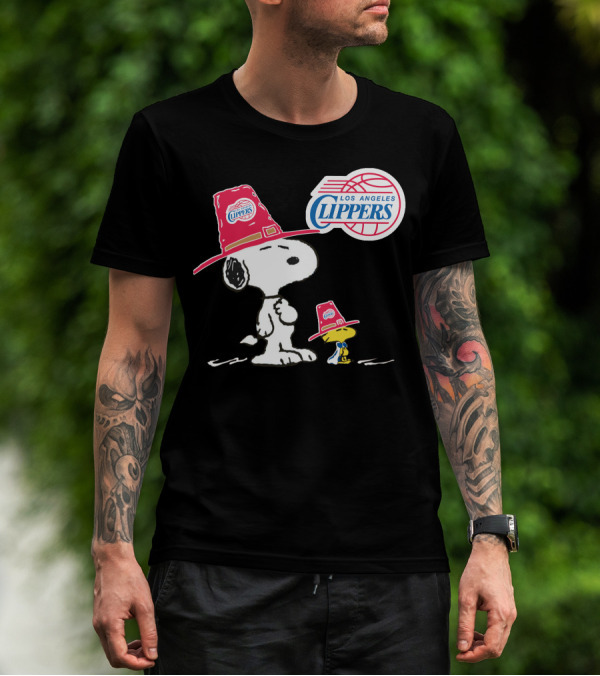 Los Angeles Clippers Snoopy With Woodstock In Team Hats T-Shirt