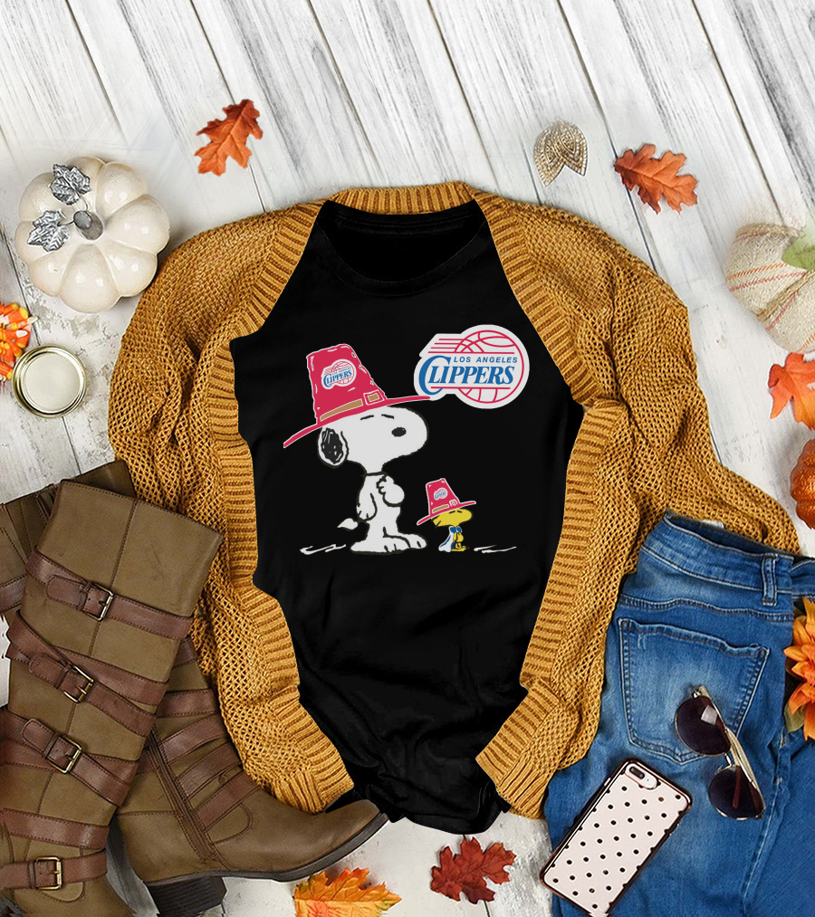 Los Angeles Clippers Snoopy with Woodstock in Team Hats T-Shirt