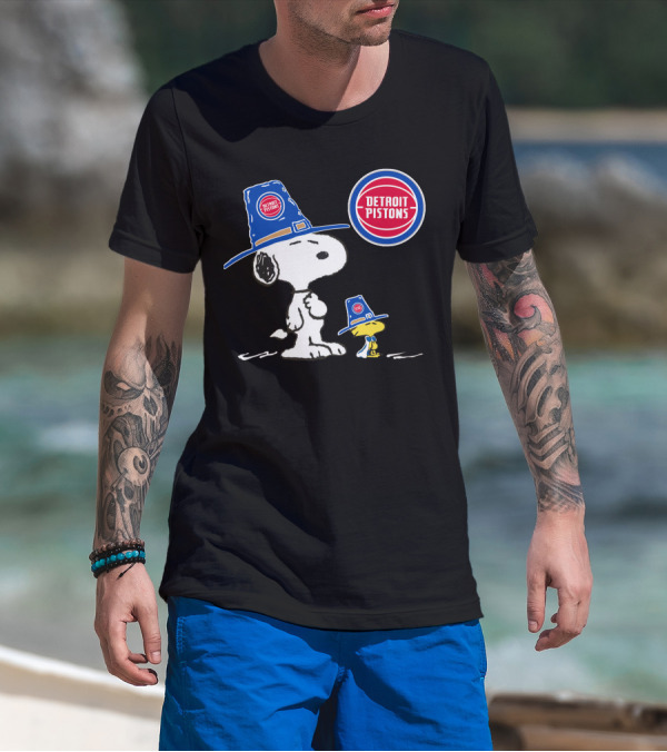 Detroit Pistons Snoopy And Woodstock With Basketball T-Shirt