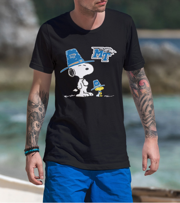Middle Tennessee Blue Raiders Snoopy And Woodstock With MT T-Shirt