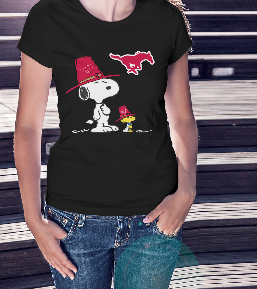 SMU Mustangs Snoopy Woodstock Cowboy Hats Peanuts T-Shirt