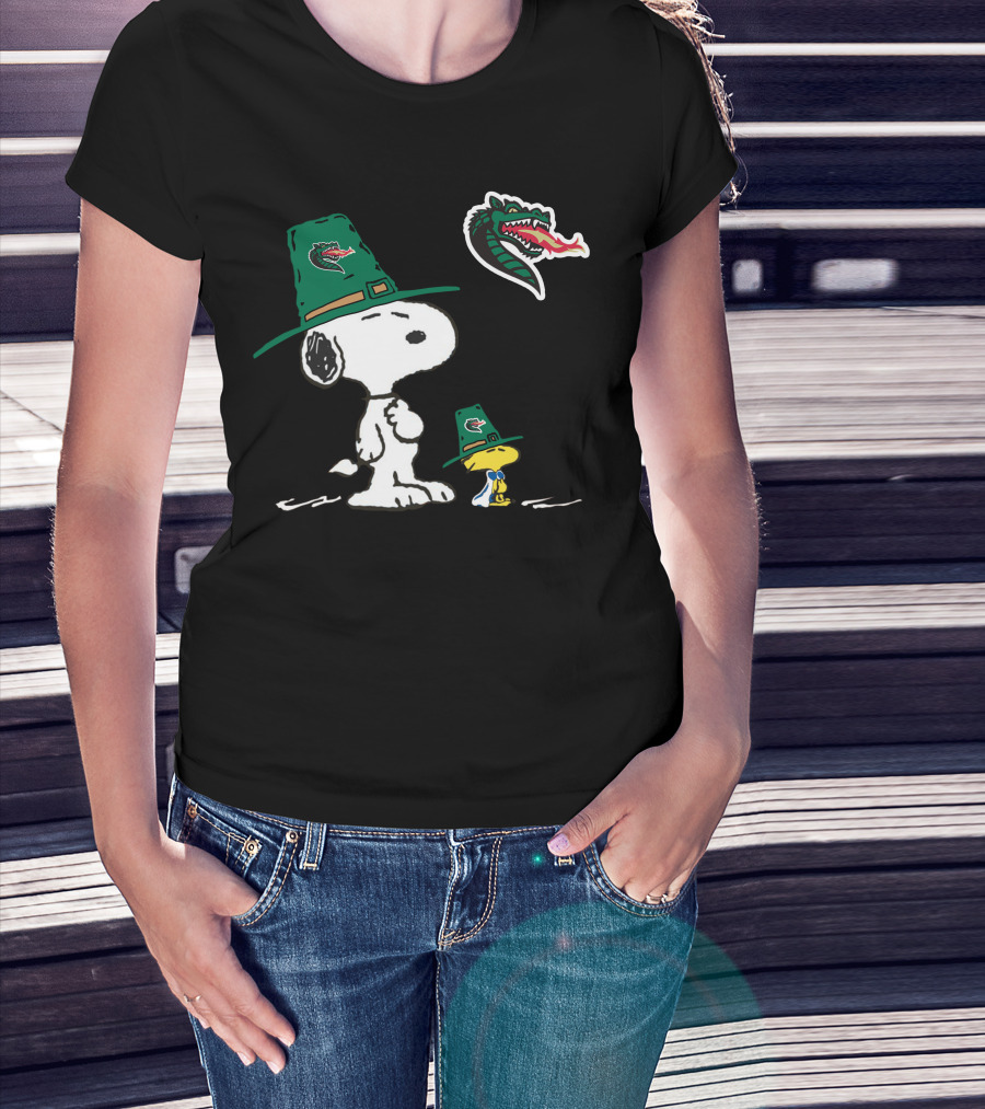 Uab Blazers Snoopy Woodstock Green Dragon Hat T-Shirt