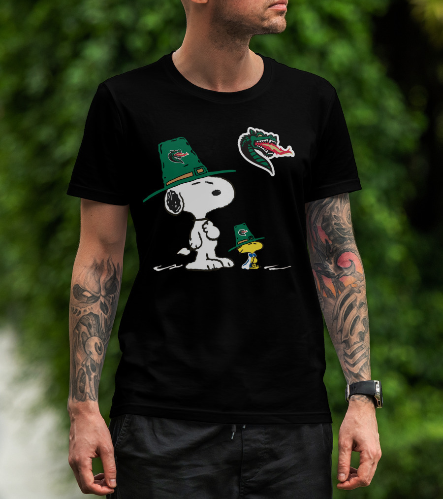 Uab Blazers Snoopy Woodstock Green Dragon Hat T-Shirt