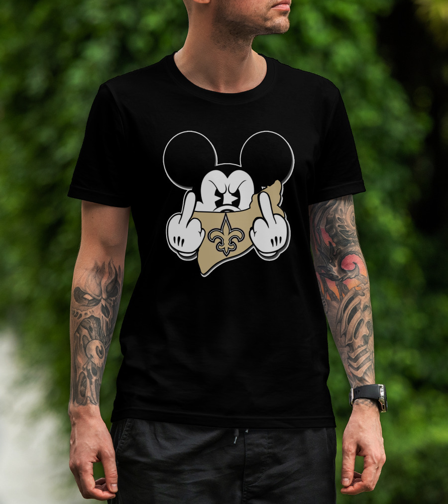 Mickey Mouse New Orleans Saints Fleur-De-Lis Gesture T-Shirt