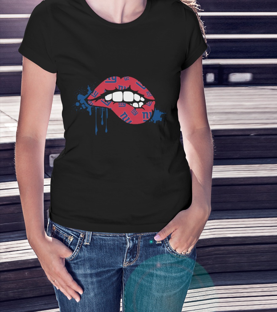 New York Giants Dripping Lips Artwork T-Shirt