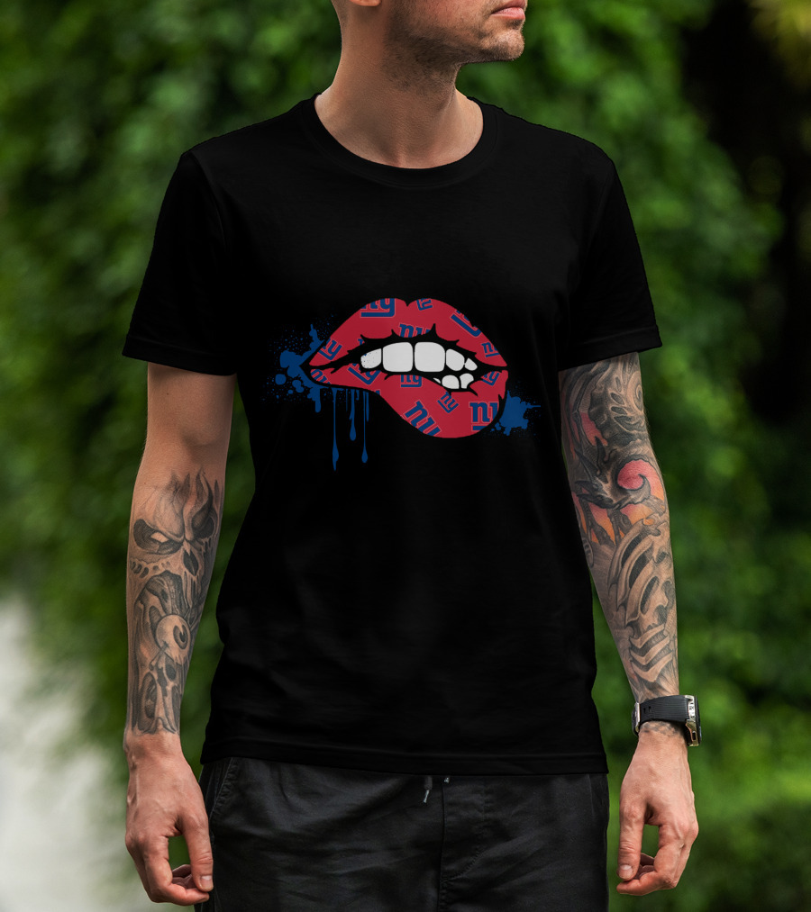 New York Giants Dripping Lips Artwork T-Shirt