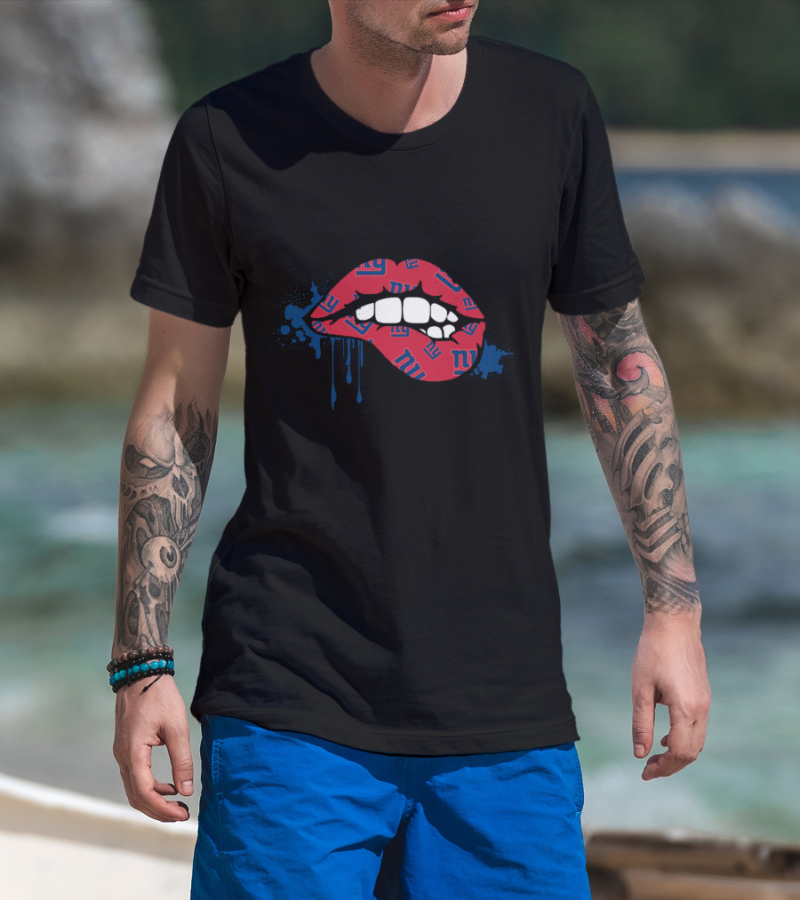New York Giants Dripping Lips Artwork T-Shirt