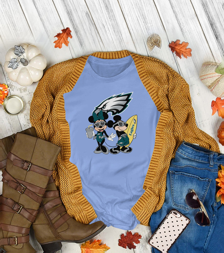Eagles Mickey And Minnie Vacation With Surfboard And Cold Drink T-Shirt