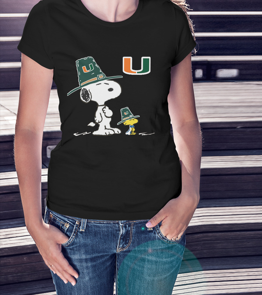 Miami Hurricanes Snoopy Woodstock Pilgrim Hats University T-Shirt