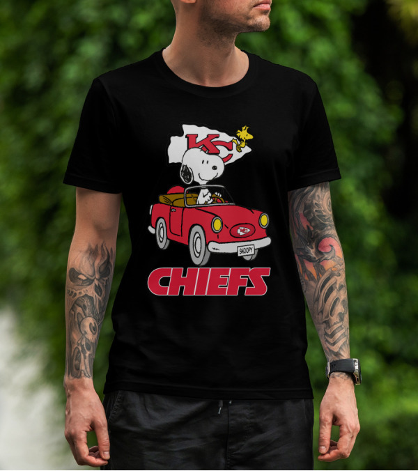 Chiefs Snoopy Driving With KC Flag T-Shirt