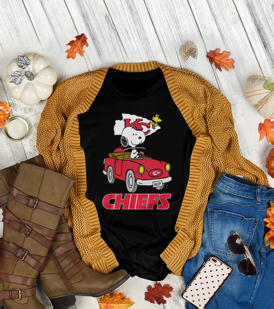 Chiefs Snoopy Driving with KC Flag T-Shirt