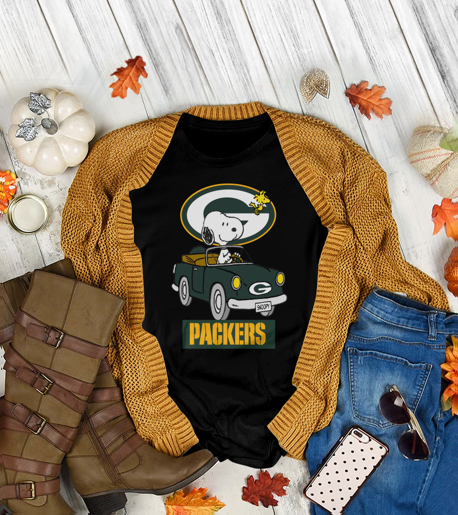 Packers Snoopy Driving Car with Woodstock and Packers T-Shirt