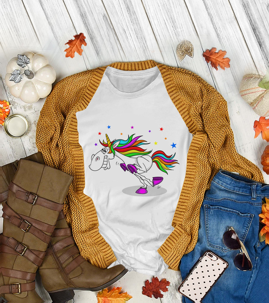 Awesome Unicorn Twinkles Rainbow Kicking Fun Stars Vibrant Mane T-Shirt