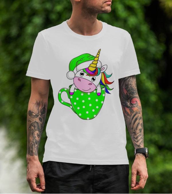 Funny Christmas Unicorn In Santa Hat With Green Polka Dot Cup T-Shirt