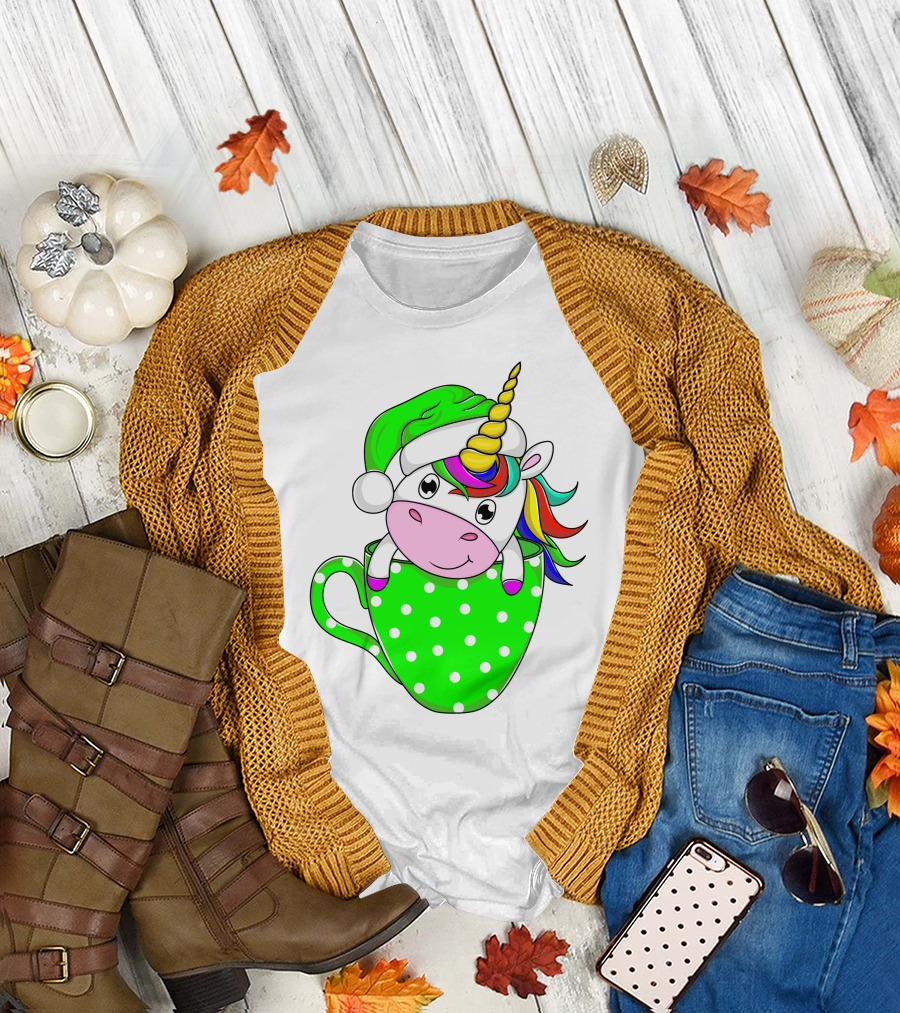 Funny Christmas Unicorn in Santa Hat with Green Polka Dot Cup T-Shirt