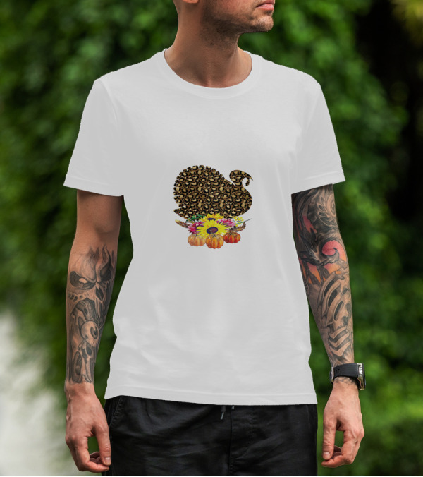 Leopard Turkey Thanksgiving With Floral Pumpkin Arrangement T-Shirt