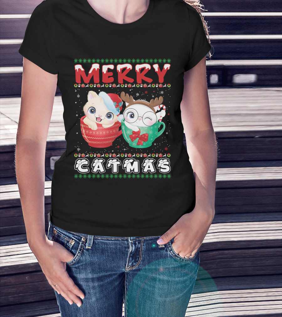 Merry Catmas With Festive Cats In Holiday Mugs T-Shirt