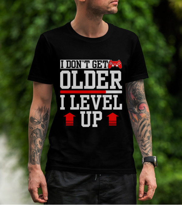 I Don't Get Older I Level Up Gamer Birthday Controller Retro T-Shirt