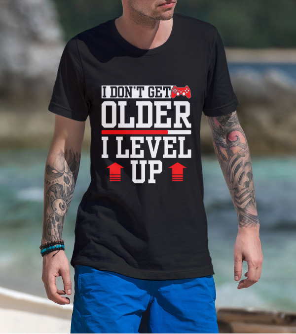 I Don't Get Older I Level Up Gamer Birthday Controller Retro T-Shirt