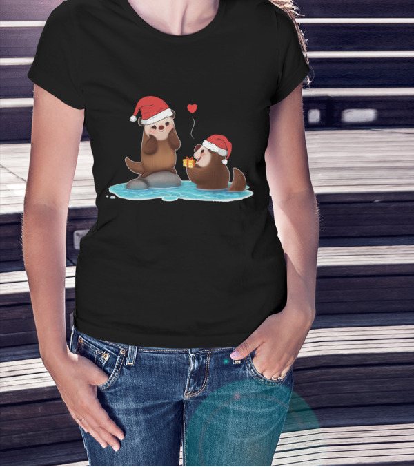 Cute Otter Santa With Gift And Heart On Ice T-Shirt