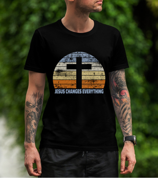 Faith Cross Jesus Changes Everything Vintage Christian Retro Sunset T-Shirt
