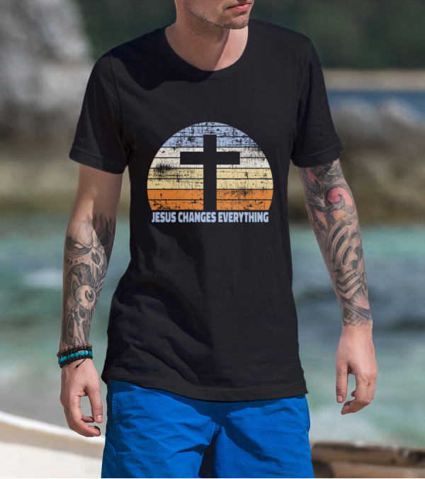 Faith Cross Jesus Changes Everything Vintage Christian Retro Sunset T-Shirt