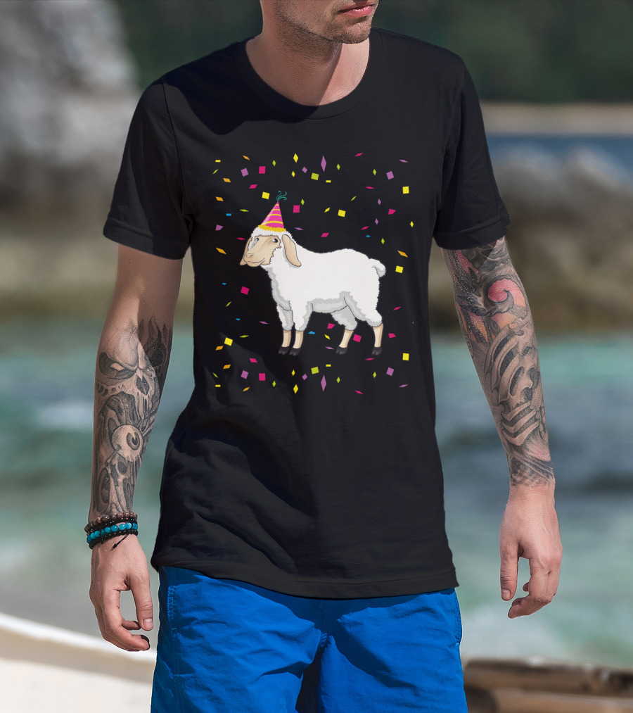 Funny Birthday Sheep With Party Hat And Confetti T-Shirt
