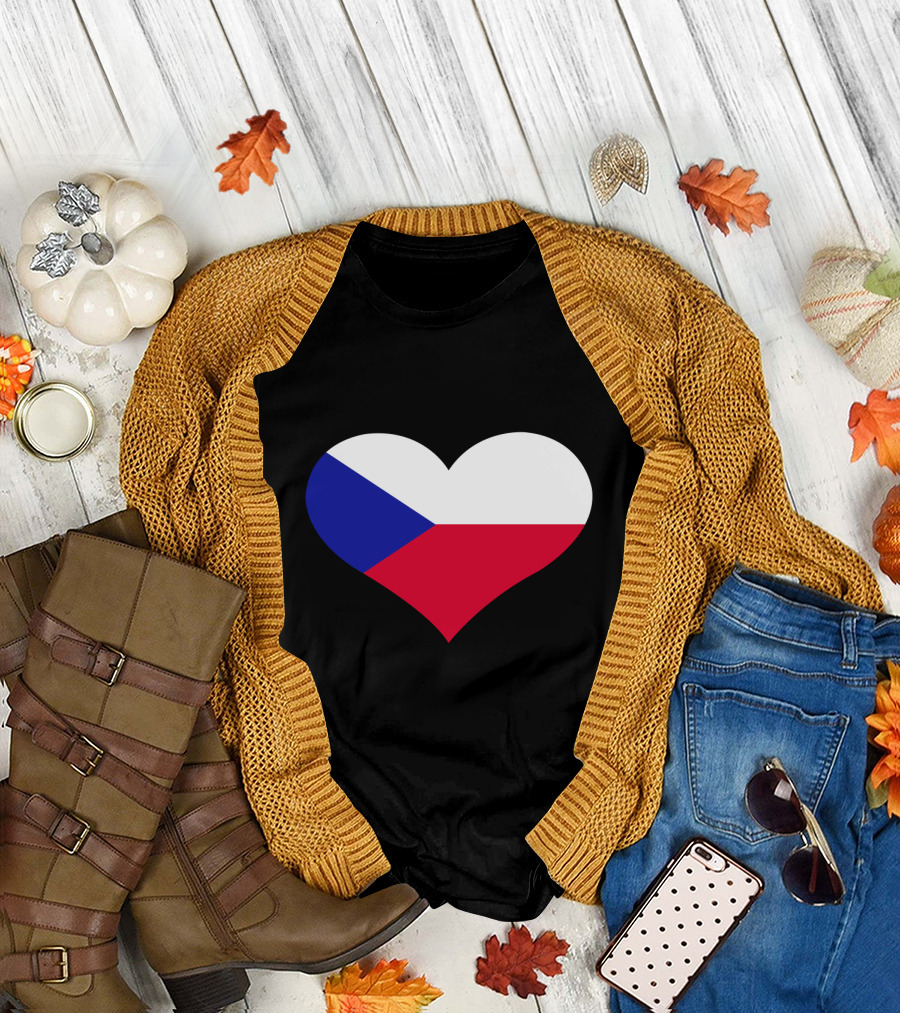 Czech Republic Flag Heart Shape T-Shirt