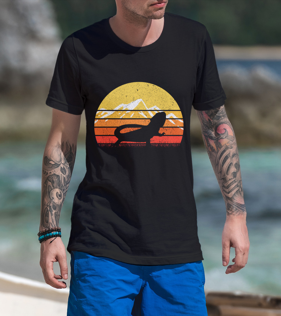 Retro Vintage Bearded Dragon Sunset Silhouette Mountain Stripe T-Shirt