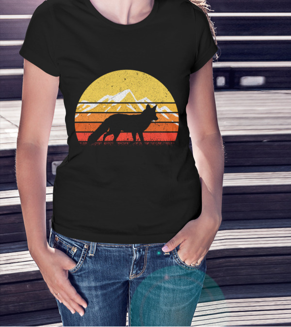 Retro Vintage Fox Silhouette With Mountains And Sunset Stripes T-Shirt