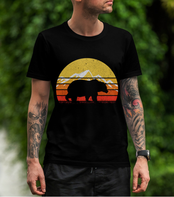 Retro Vintage Bear Silhouette With Sunset And Mountain Background T-Shirt