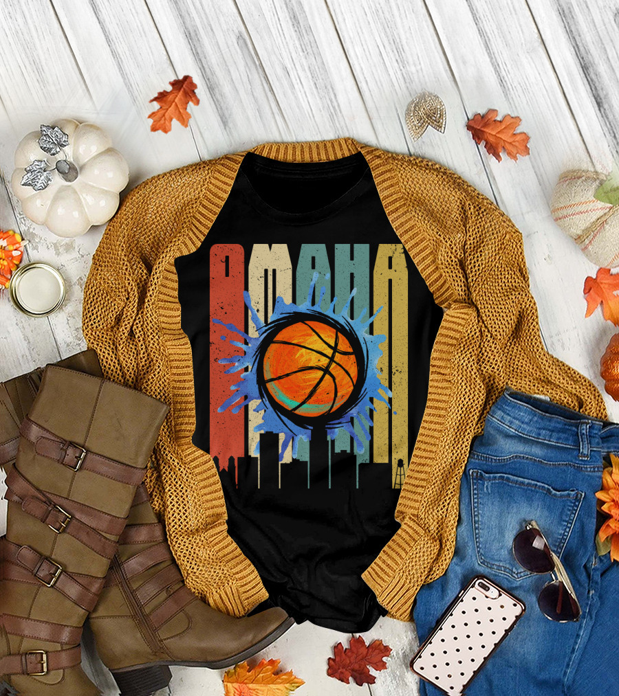 Omaha Basketball Skyline Vintage Splatter T-Shirt